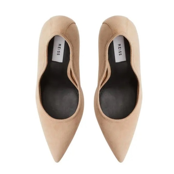 REISS Pointed Toe suede Pump in cream beige NEW - Picture 2 of 8